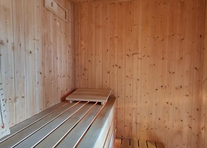 Classic With Private Sauna In Old Town 公寓 *